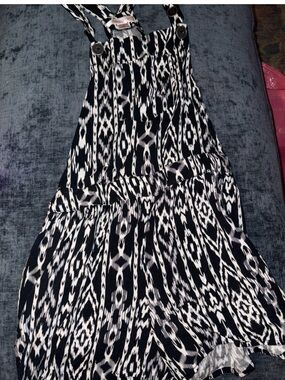 xhilaration Girls Romper Large 10/12 Black And White